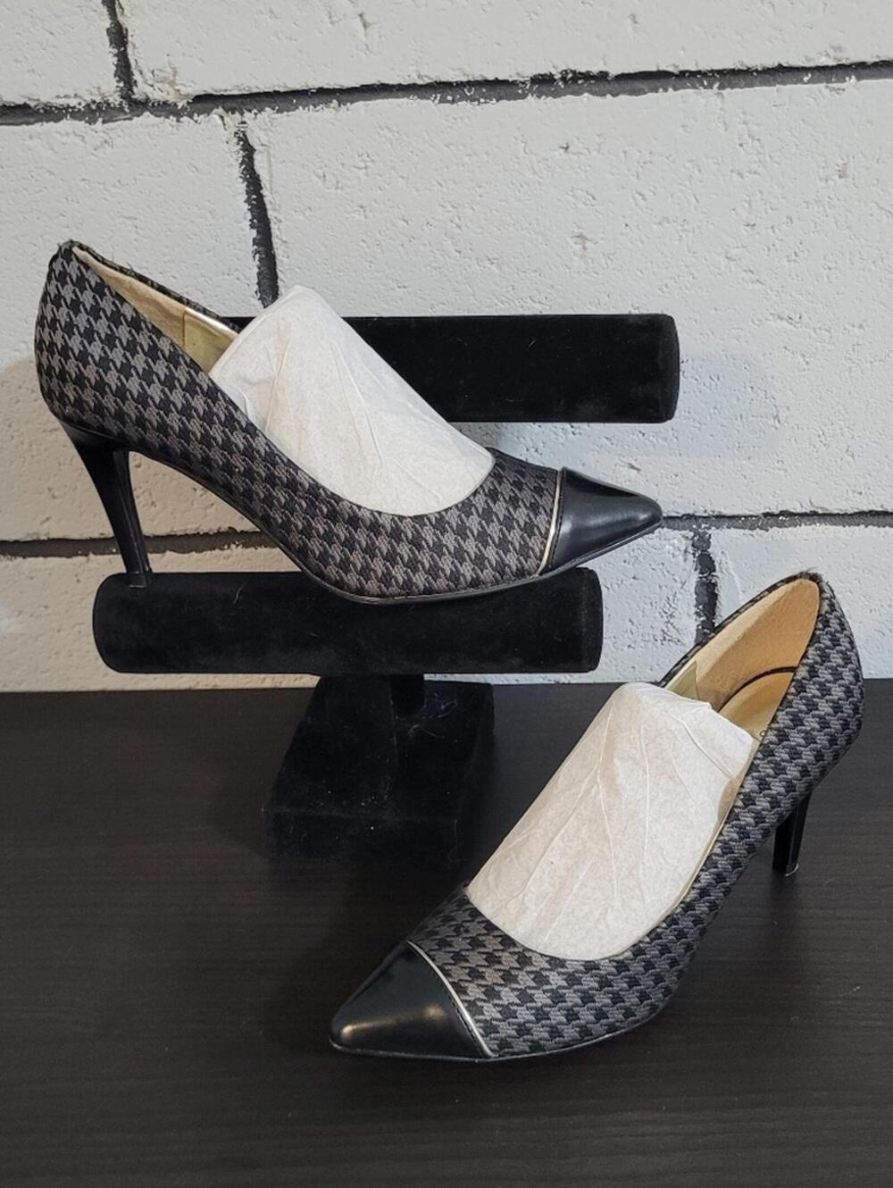 BUNDLE SALE!  Tommy Hilfiger Houndstooth Heels Sz 6